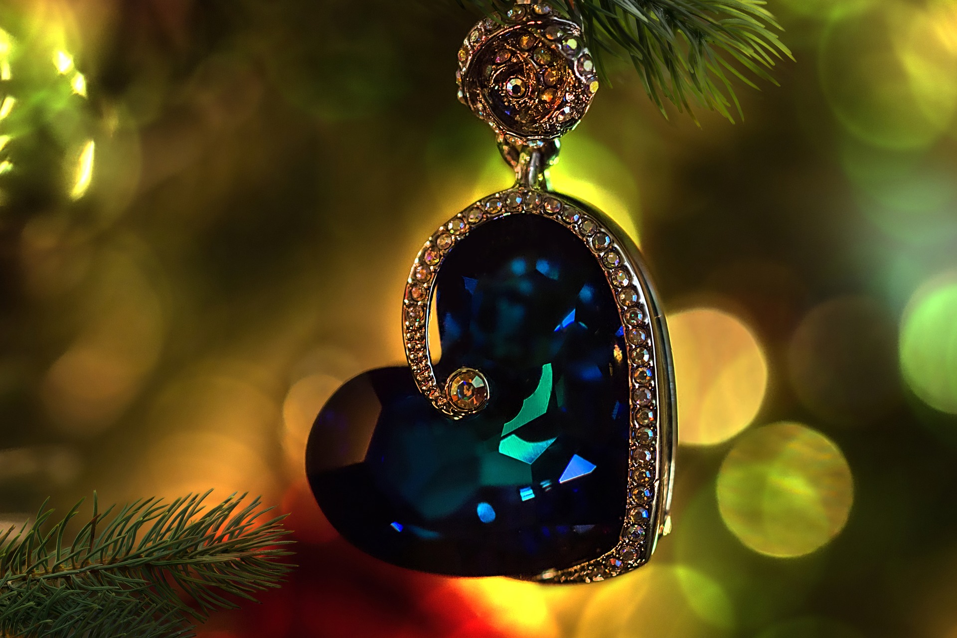 Offrir des bijoux à Noël la bonne idée